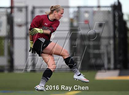 Thumbnail 3 in Broomfield vs. ThunderRidge (CHSAA 5A Quarterfinal) photogallery.