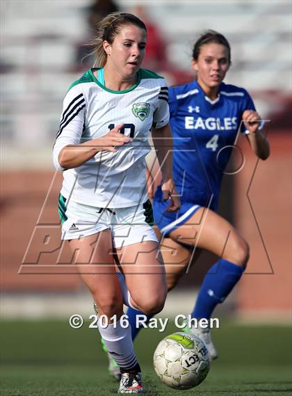 Thumbnail 3 in Broomfield vs. ThunderRidge (CHSAA 5A Quarterfinal) photogallery.