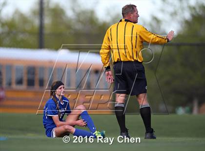 Thumbnail 1 in Broomfield vs. ThunderRidge (CHSAA 5A Quarterfinal) photogallery.