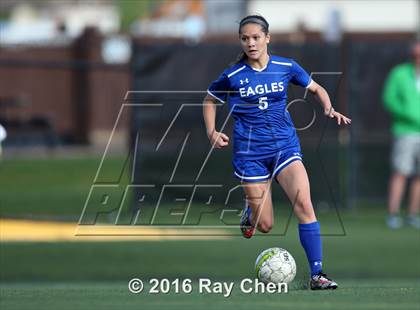 Thumbnail 2 in Broomfield vs. ThunderRidge (CHSAA 5A Quarterfinal) photogallery.