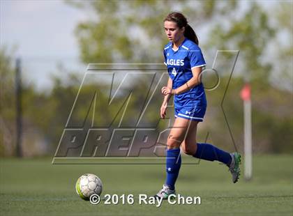 Thumbnail 3 in Broomfield vs. ThunderRidge (CHSAA 5A Quarterfinal) photogallery.