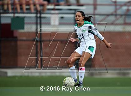 Thumbnail 1 in Broomfield vs. ThunderRidge (CHSAA 5A Quarterfinal) photogallery.