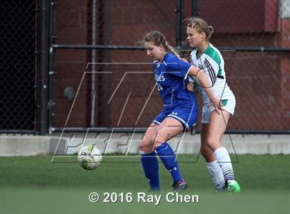 Thumbnail 2 in Broomfield vs. ThunderRidge (CHSAA 5A Quarterfinal) photogallery.