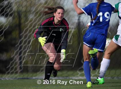 Thumbnail 2 in Broomfield vs. ThunderRidge (CHSAA 5A Quarterfinal) photogallery.