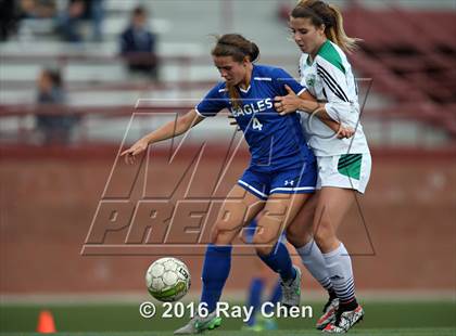 Thumbnail 1 in Broomfield vs. ThunderRidge (CHSAA 5A Quarterfinal) photogallery.