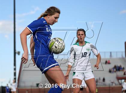 Thumbnail 2 in Broomfield vs. ThunderRidge (CHSAA 5A Quarterfinal) photogallery.