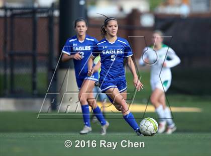 Thumbnail 3 in Broomfield vs. ThunderRidge (CHSAA 5A Quarterfinal) photogallery.