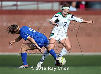 Thumbnail 3 in Broomfield vs. ThunderRidge (CHSAA 5A Quarterfinal) photogallery.
