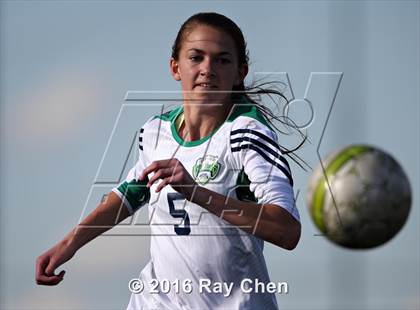 Thumbnail 2 in Broomfield vs. ThunderRidge (CHSAA 5A Quarterfinal) photogallery.