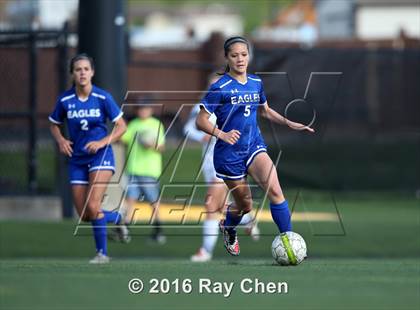 Thumbnail 1 in Broomfield vs. ThunderRidge (CHSAA 5A Quarterfinal) photogallery.