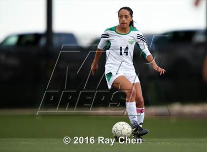 Thumbnail 3 in Broomfield vs. ThunderRidge (CHSAA 5A Quarterfinal) photogallery.