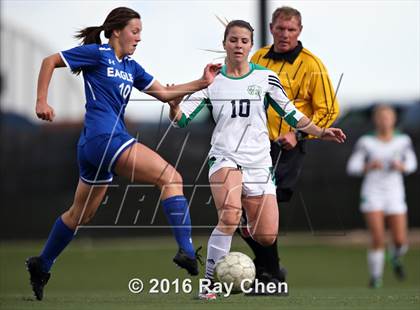 Thumbnail 2 in Broomfield vs. ThunderRidge (CHSAA 5A Quarterfinal) photogallery.