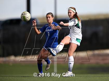 Thumbnail 1 in Broomfield vs. ThunderRidge (CHSAA 5A Quarterfinal) photogallery.