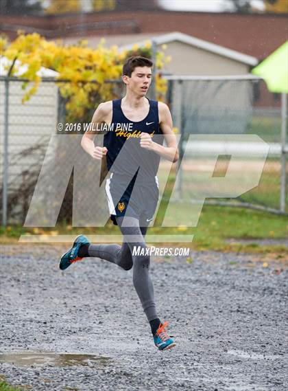 Thumbnail 1 in Kingston Invitational (Boys) photogallery.