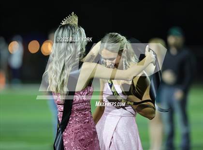 Thumbnail 1 in Grand Saline vs Quitman photogallery.