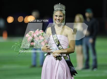 Thumbnail 2 in Grand Saline vs Quitman photogallery.