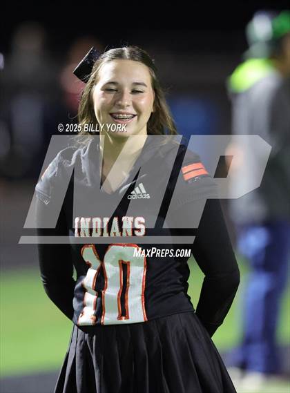 Thumbnail 2 in Grand Saline vs Quitman photogallery.