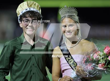 Thumbnail 3 in Grand Saline vs Quitman photogallery.