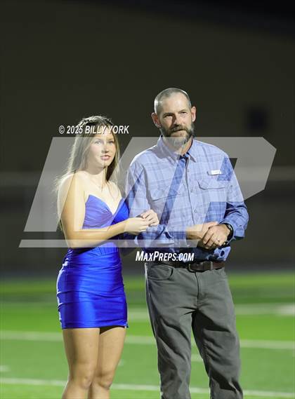 Thumbnail 1 in Grand Saline vs Quitman photogallery.