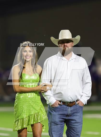 Thumbnail 3 in Grand Saline vs Quitman photogallery.