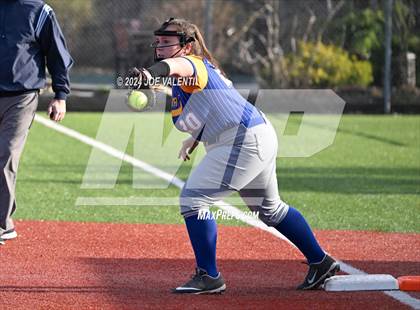 Thumbnail 3 in Lockport @ Kenmore West photogallery.