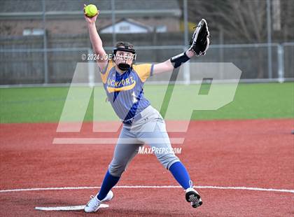 Thumbnail 3 in Lockport @ Kenmore West photogallery.