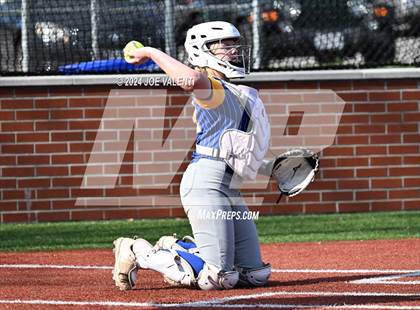 Thumbnail 1 in Lockport @ Kenmore West photogallery.