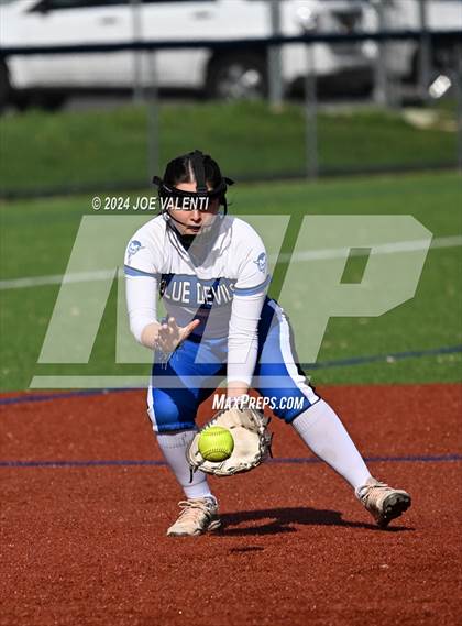 Thumbnail 1 in Lockport @ Kenmore West photogallery.