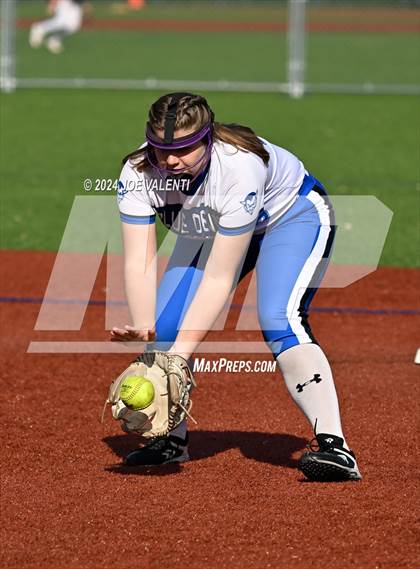 Thumbnail 2 in Lockport @ Kenmore West photogallery.