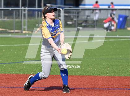 Thumbnail 3 in Lockport @ Kenmore West photogallery.