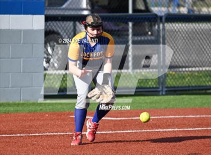 Thumbnail 1 in Lockport @ Kenmore West photogallery.