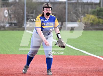 Thumbnail 3 in Lockport @ Kenmore West photogallery.