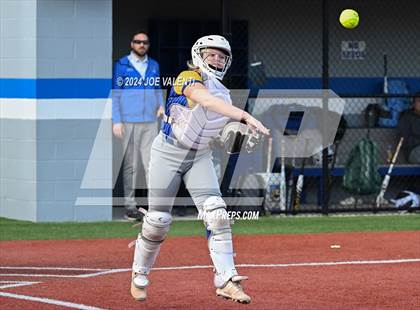 Thumbnail 3 in Lockport @ Kenmore West photogallery.