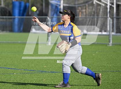 Thumbnail 1 in Lockport @ Kenmore West photogallery.
