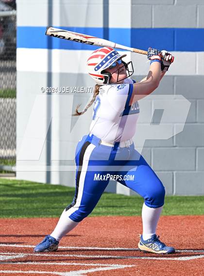 Thumbnail 3 in Lockport @ Kenmore West photogallery.