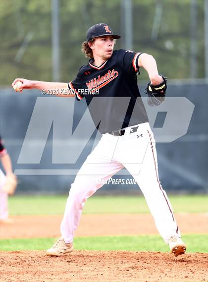 Thumbnail 2 in Libertyville @ Valley Vista (Coach Bob Invitational) photogallery.