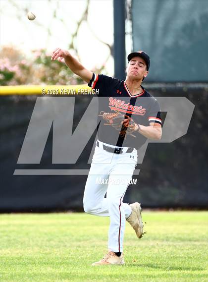 Thumbnail 2 in Libertyville @ Valley Vista (Coach Bob Invitational) photogallery.