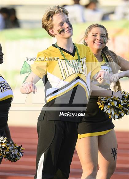Thumbnail 2 in Klein Oak @ Klein Collins photogallery.