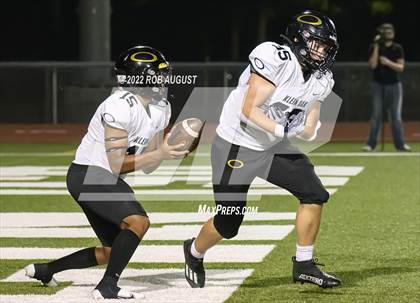 Thumbnail 2 in Klein Oak @ Klein Collins photogallery.