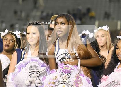 Thumbnail 2 in Klein Oak @ Klein Collins photogallery.