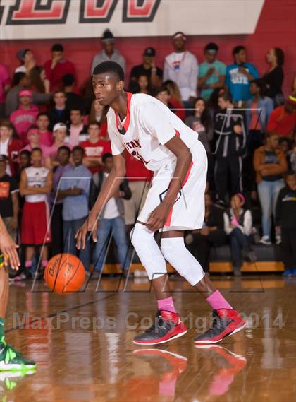Thumbnail 1 in Newman Smith @ Creekview photogallery.
