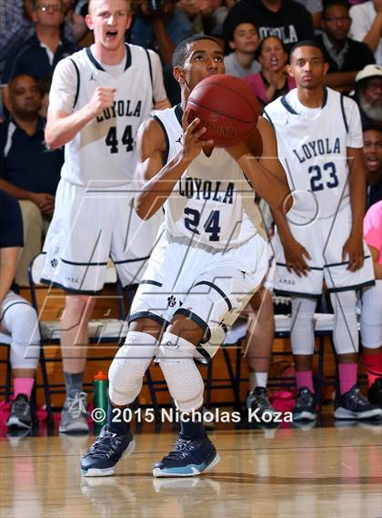 Thumbnail 1 in Harvard-Westlake vs. Loyola photogallery.