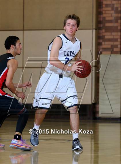 Thumbnail 1 in Harvard-Westlake vs. Loyola photogallery.