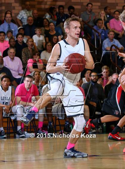Thumbnail 1 in Harvard-Westlake vs. Loyola photogallery.