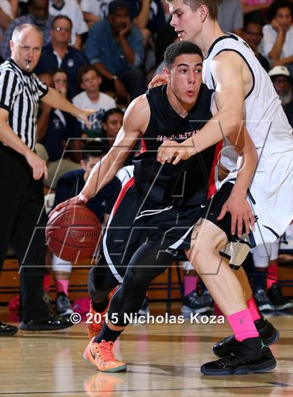 Thumbnail 1 in Harvard-Westlake vs. Loyola photogallery.