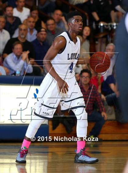 Thumbnail 1 in Harvard-Westlake vs. Loyola photogallery.