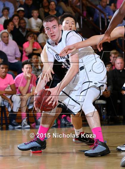 Thumbnail 1 in Harvard-Westlake vs. Loyola photogallery.