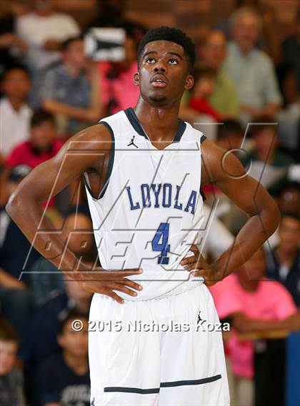 Thumbnail 2 in Harvard-Westlake vs. Loyola photogallery.
