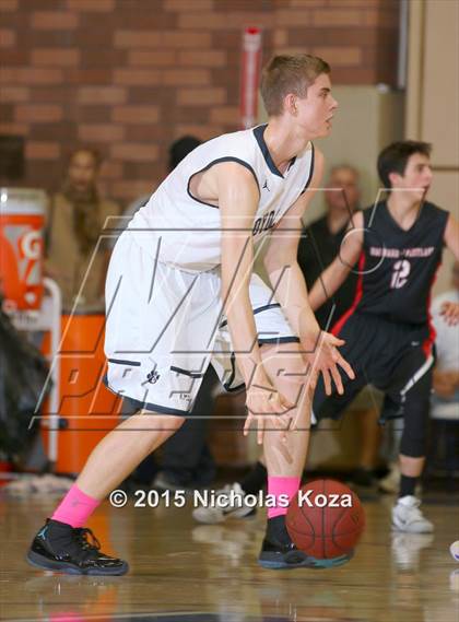Thumbnail 3 in Harvard-Westlake vs. Loyola photogallery.