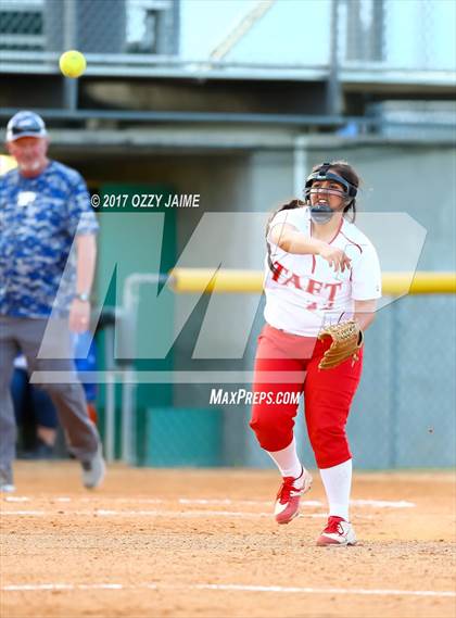Thumbnail 1 in Taft [William H.] vs Pflugerville (NISD Softball Tournament) photogallery.